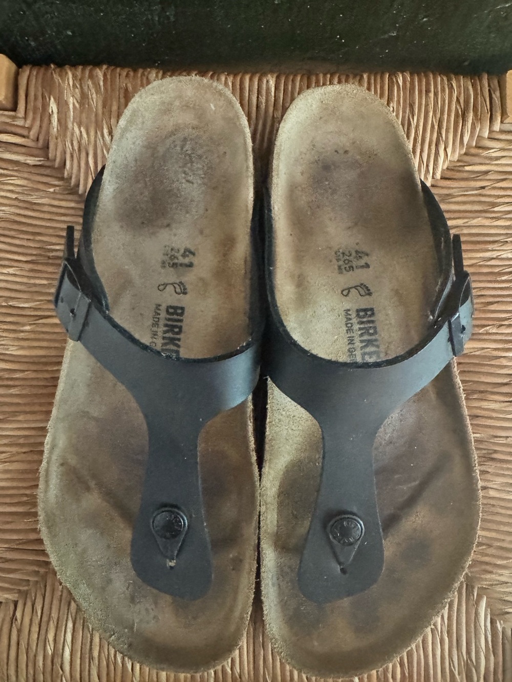 Women’s Birkenstock Gizeh Black Thong Sandals Size 41 - Size 10, Regular Width